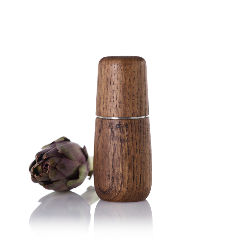 Mlynček na korenie/soľ Yono, tmavý dub/nehrdzavejúca oceľ, Ø6,2 cm, V15 cm, CeraCut® mechanizmus