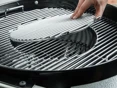 Gril na drevené uhlie Weber Performer Deluxe GBS® 57 Cm