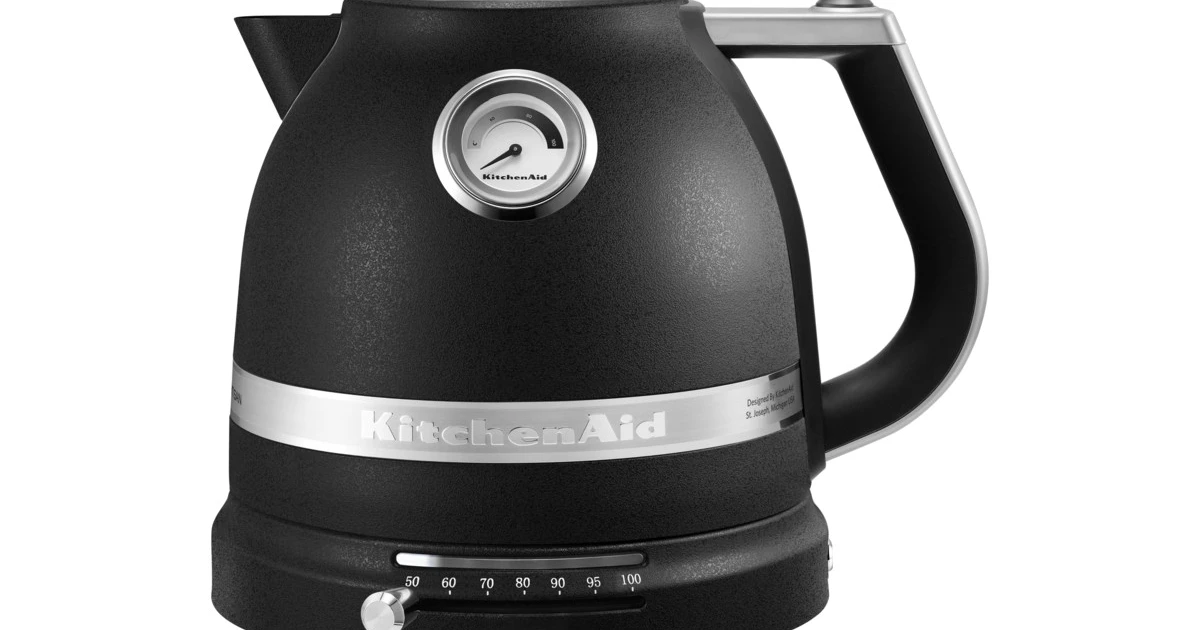 KitchenAid 5KEK1522EBK Artisan rýchlovarná kanvica