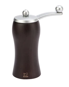 Peugeot Mlynček na soľ "Saint-Malo" 14 cm s lakom čokoládovej farby