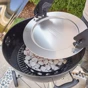 Weber Gril na drevené uhlie Master-Touch Premium, 57 cm