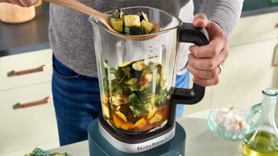 KitchenAid stolný mixér Pure Power so sklenenou nádobou 5KSB2071EAG agáve