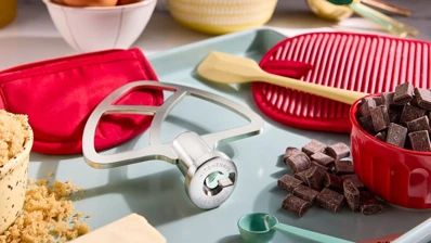 KitchenAid nerezový plochý šľahač Artisan+ 5KSMTHFBSS