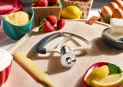 KitchenAid nerezový plochý šľahač so stierkou Artisan+ 5KSMTHSFSS