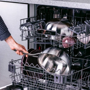 KitchenAid Multiply nerezová panvica 22 cm (CC006024-001)