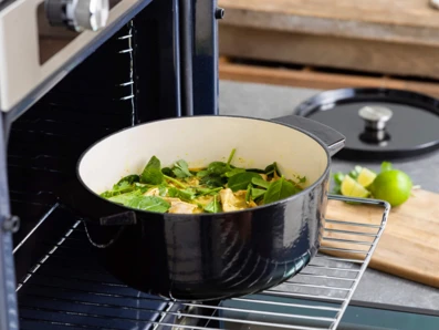 KitchenAid liatinový hrniec s pokrievkou 3,3 l (CC006058-001)