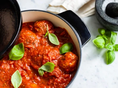 KitchenAid liatinový hrniec s pokrievkou 3,3 l (CC006058-001)