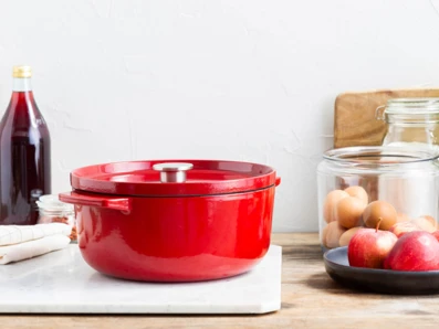 KitchenAid liatinový hrniec s pokrievkou 5,2 l (CC006060-001)