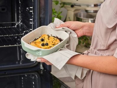 KitchenAid kameninová zapekacia misa s pokrievkou 0,9 l (CC007424-001)