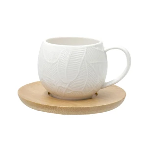 Sada 6 kávových šálok s drevenou podšálkou Intavola